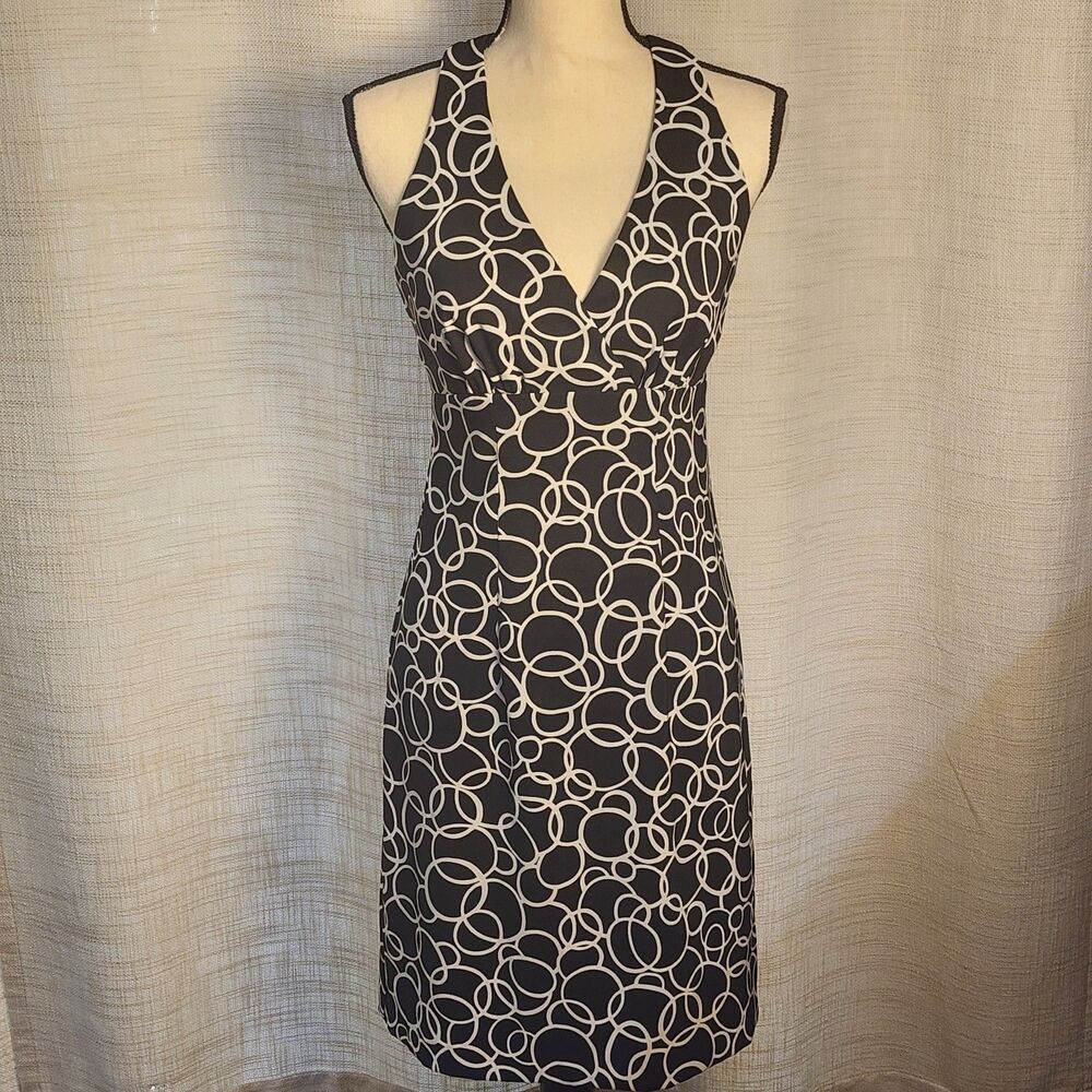 Connected Apparel Dress Size 6 Black & White Sleeveless Knee Length Faux Halter